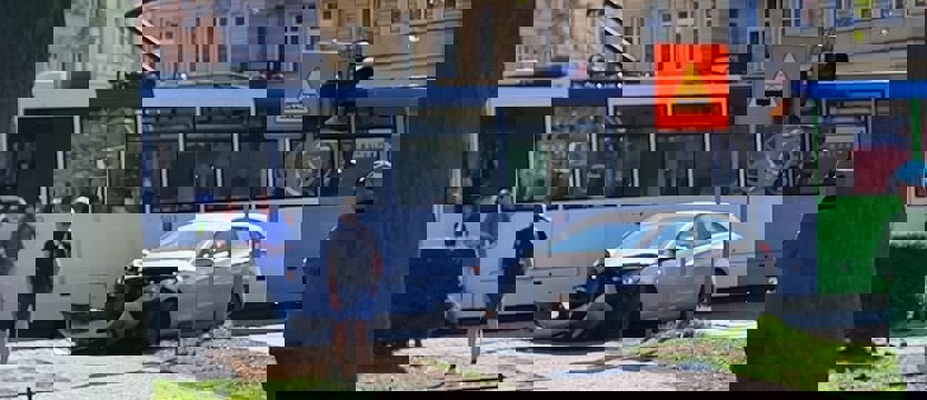 Kolizja na placu Grunwaldzkim, uwaga na korki