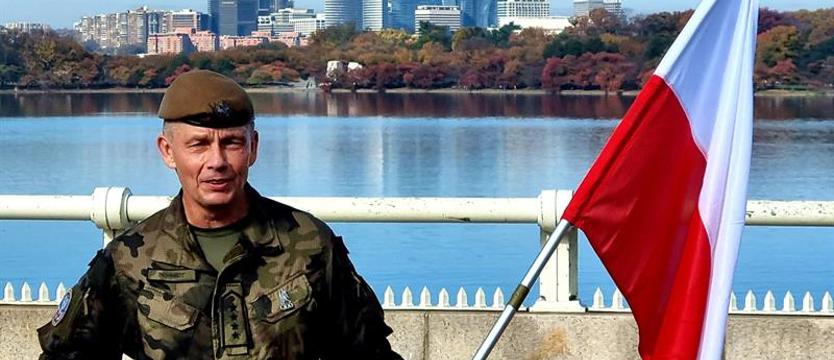 "Poland - good job!". Nasz żołnierz pobiegł w słynnym maratonie Marines