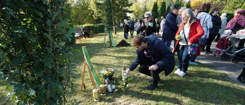 Drzewka Pamięci. Nie tylko symboliczne gesty