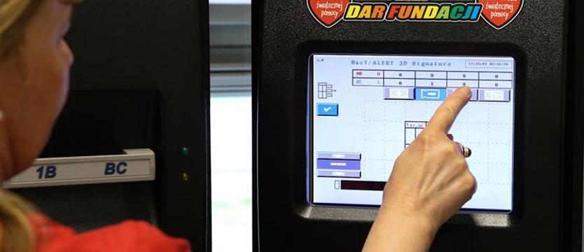 Szybka diagnostyka to życie. Nowa pracownia w ZCO pomoże wygrać z sepsą